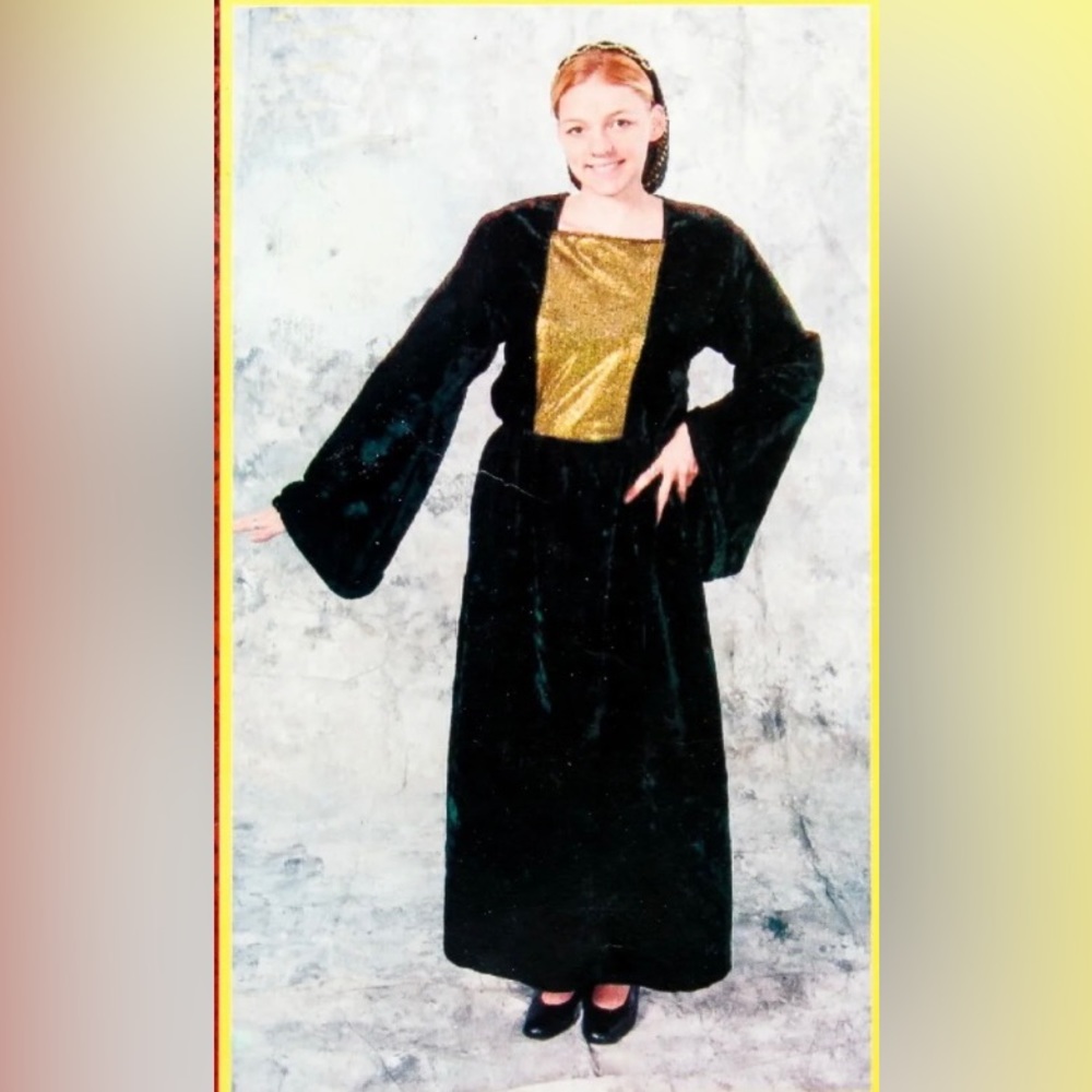 Medieval/Renaissance Maiden Dress Ladies Dk Green Velvet & Gold Costume Dress S